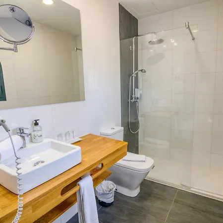 Bahia Hotel 3*